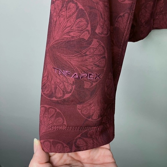 The North Face Apex Bionic Jacket Bordeaux Burgundy Style AMVXCM7 Womens Size M - Picture 16 of 16
